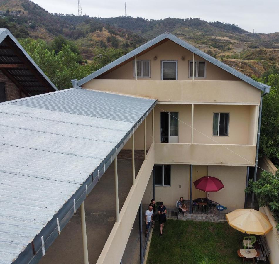Guesthouse Different Τυφλίδα Εξωτερικό φωτογραφία