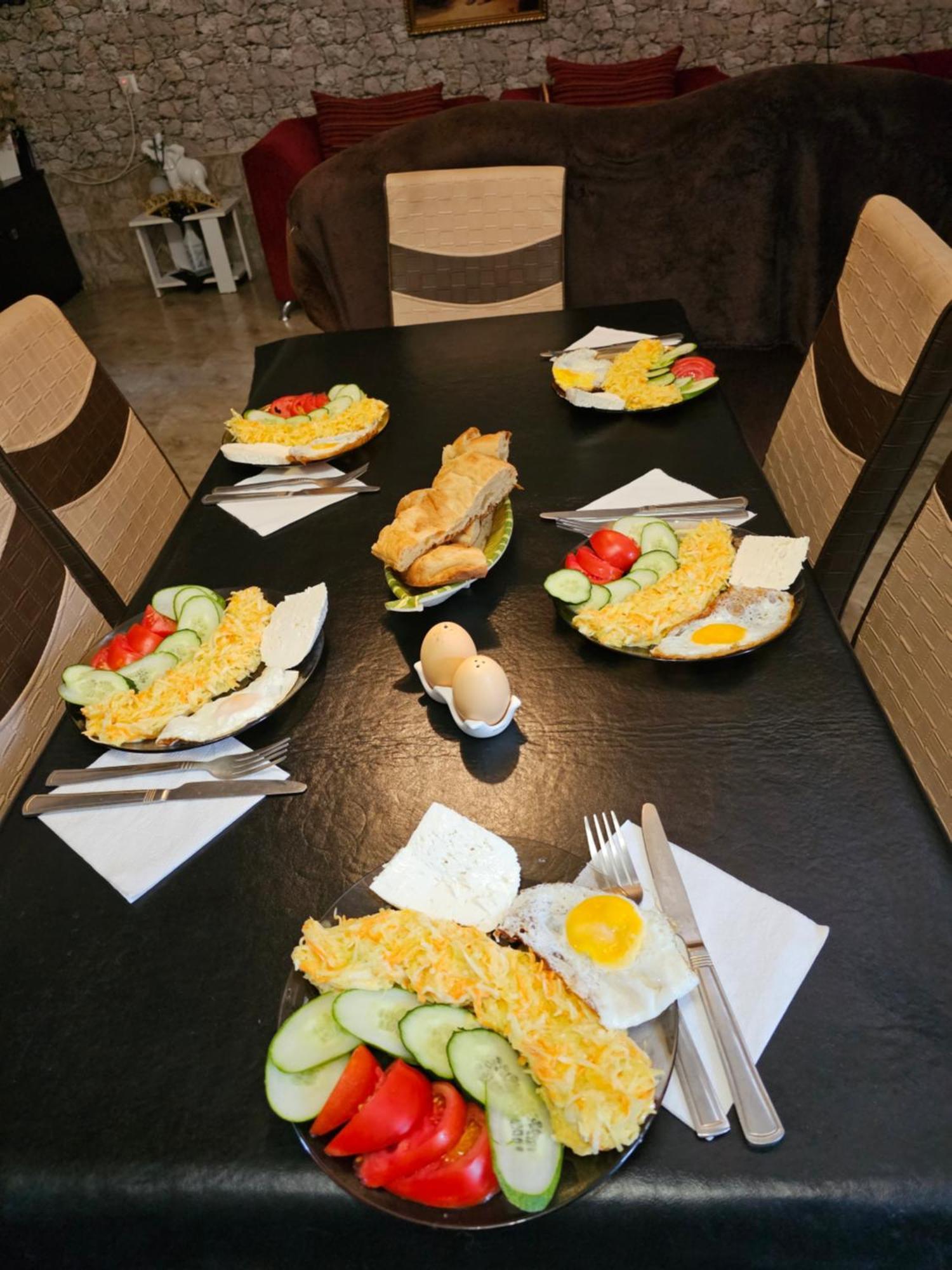 Guesthouse Different Τυφλίδα Εξωτερικό φωτογραφία