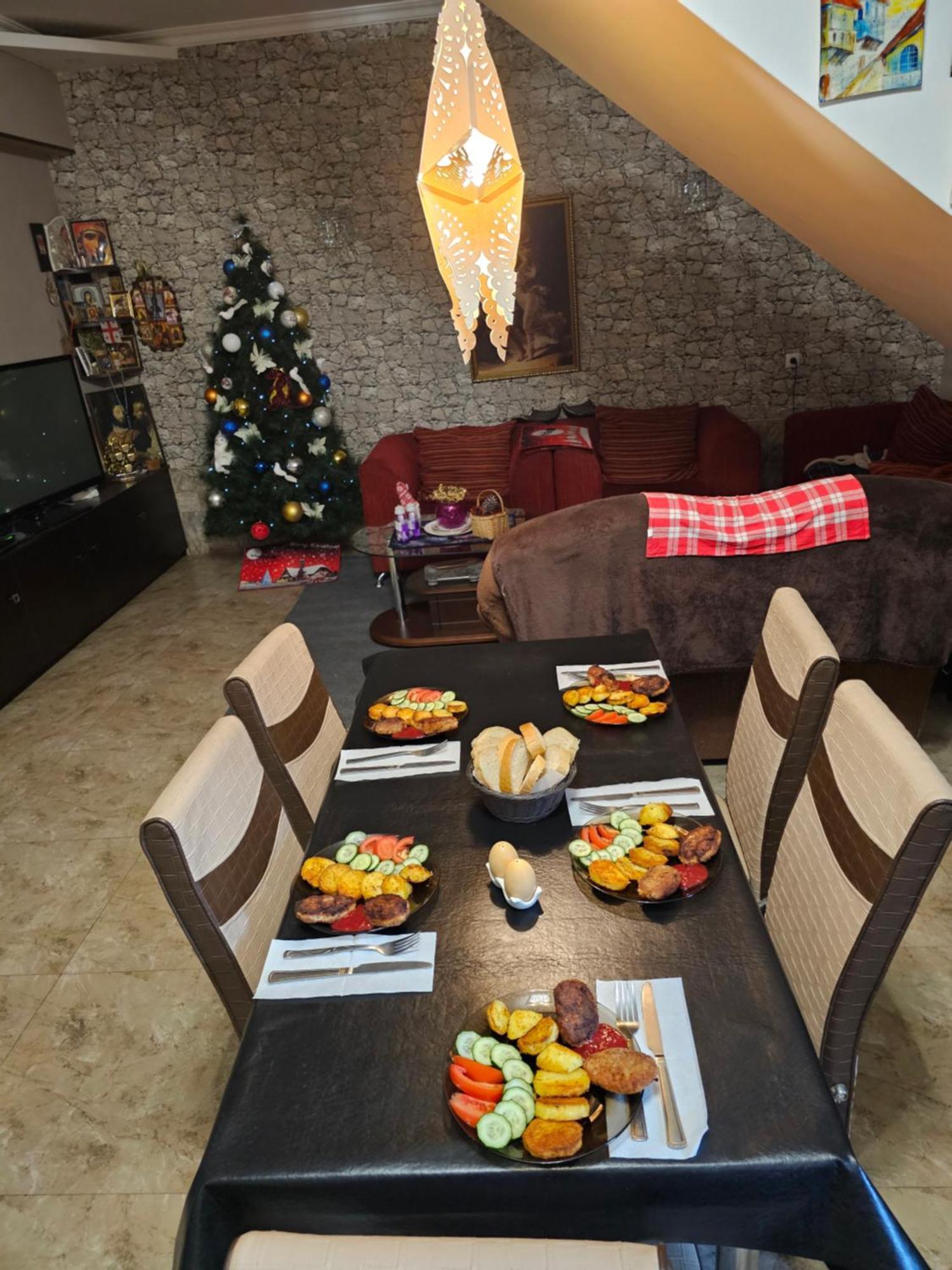 Guesthouse Different Τυφλίδα Εξωτερικό φωτογραφία