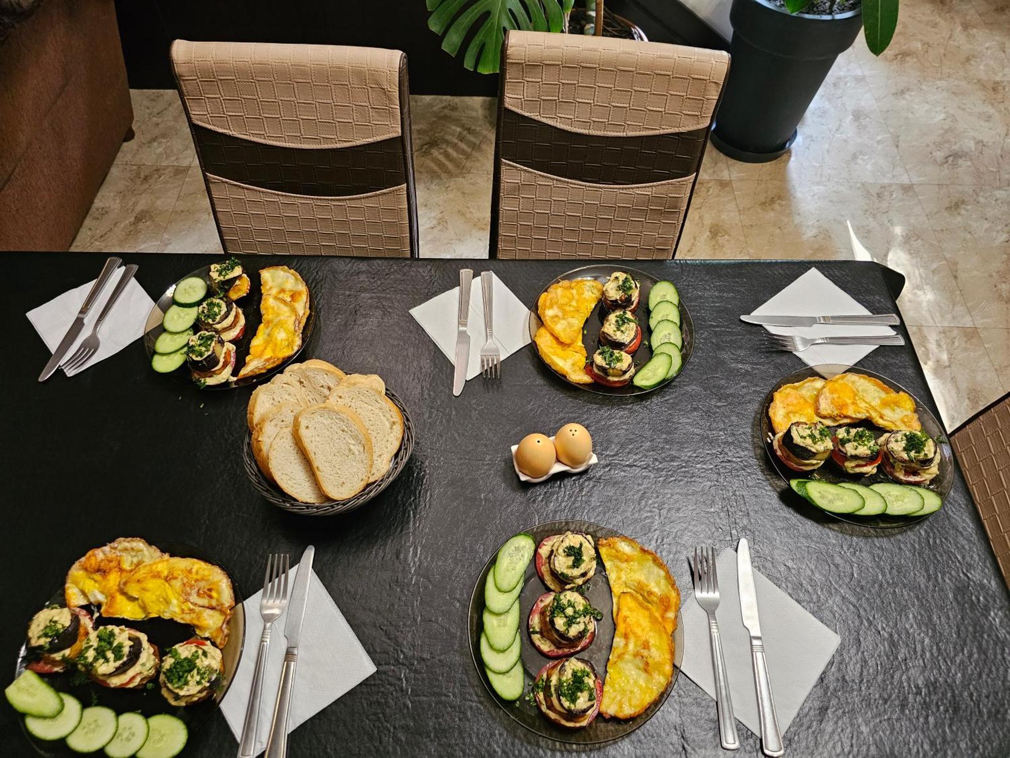 Guesthouse Different Τυφλίδα Εξωτερικό φωτογραφία
