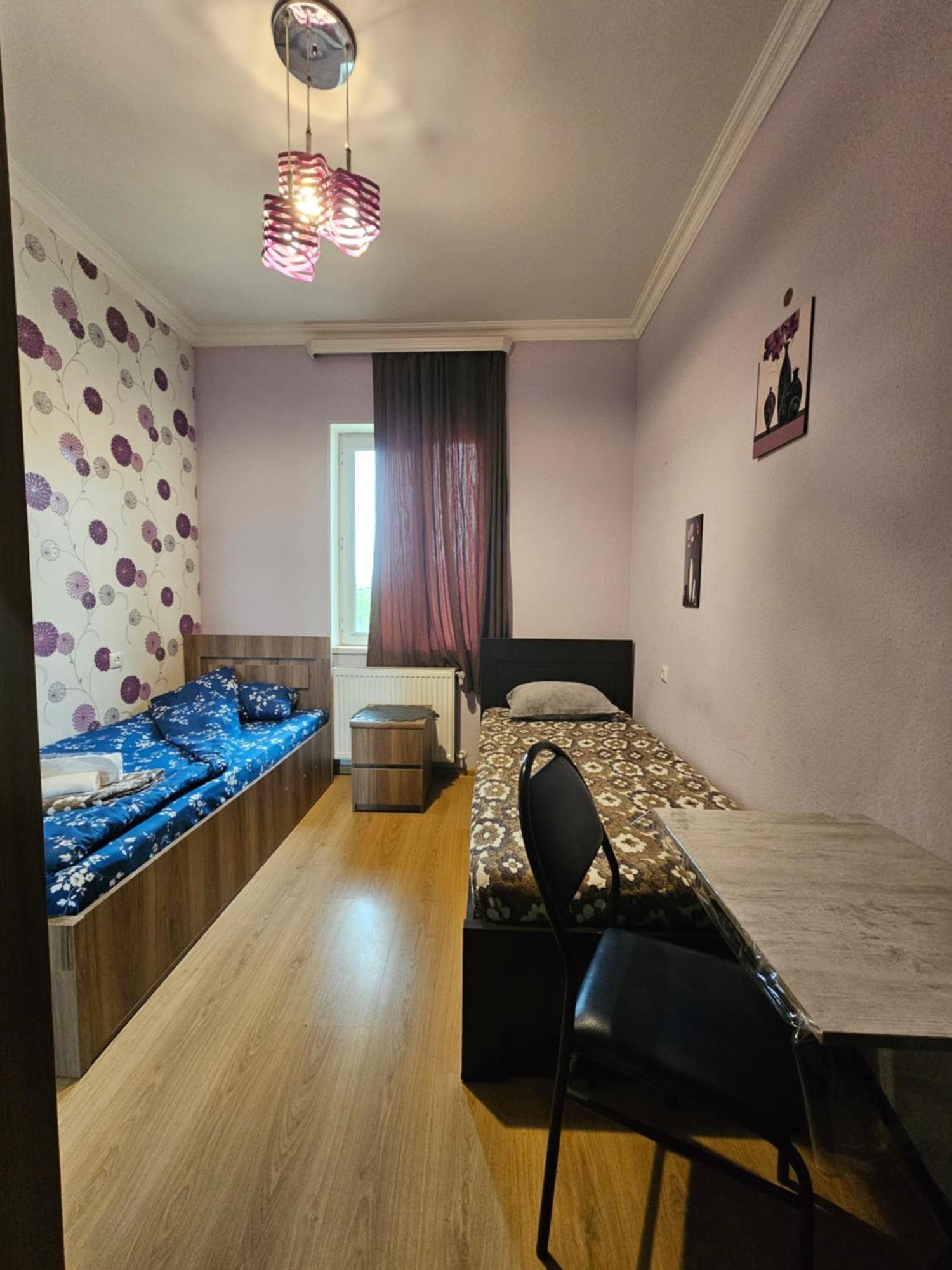 Guesthouse Different Τυφλίδα Εξωτερικό φωτογραφία