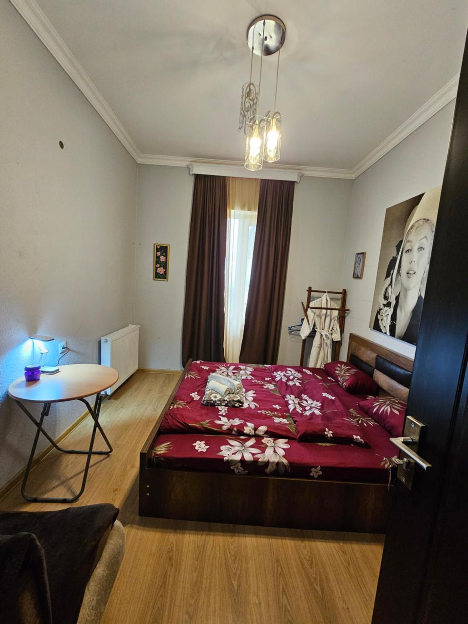 Guesthouse Different Τυφλίδα Εξωτερικό φωτογραφία
